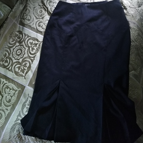 Victoria secret body pencil skirt with pleats - Picture 4 of 4